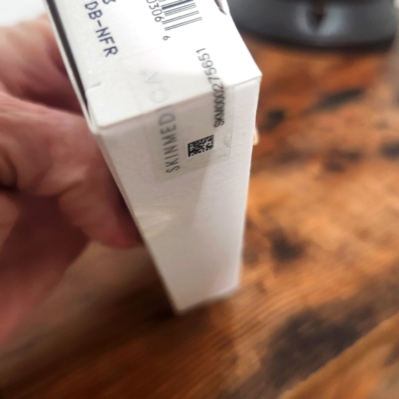 SkinMedica Even & Correct Brightening Pads - Even & Correct Dark Spot cream. - Picture 7 of 11